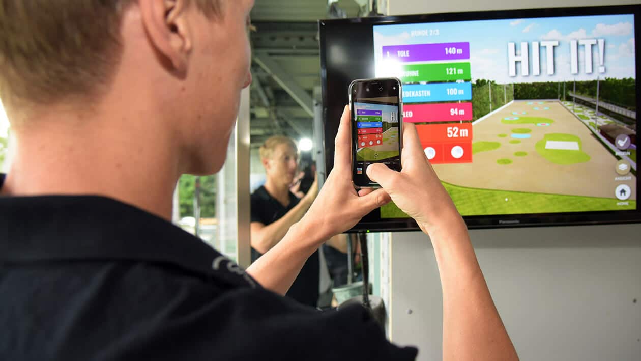 TrackMan Gaming at Golf Lounge